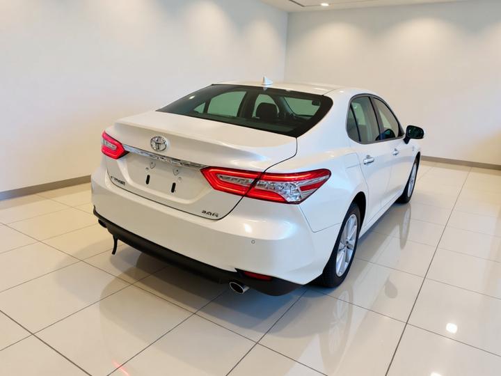Camry 2021 2.0G Luxury photo 6