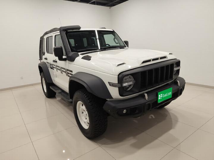 300 2023 2.0T 02 photo 3