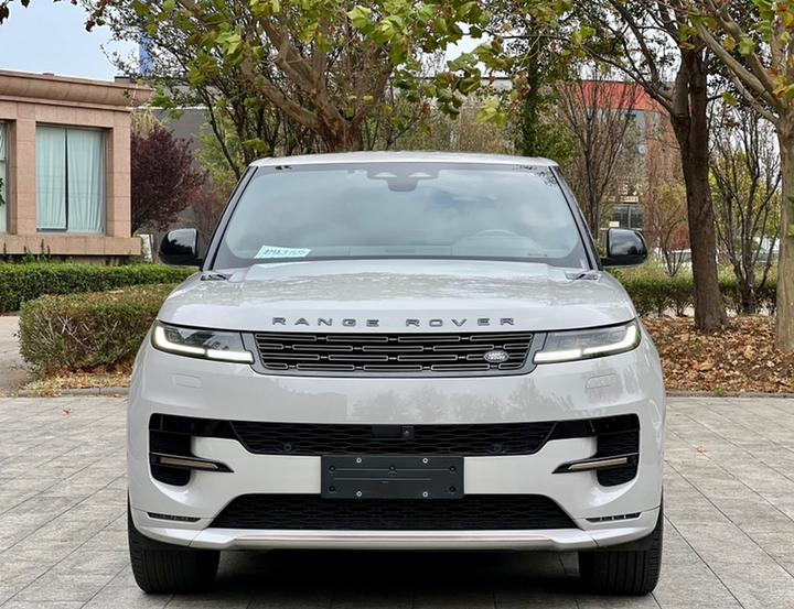 Range Rover Sport 2023 400PS Dynamic SE photo 2
