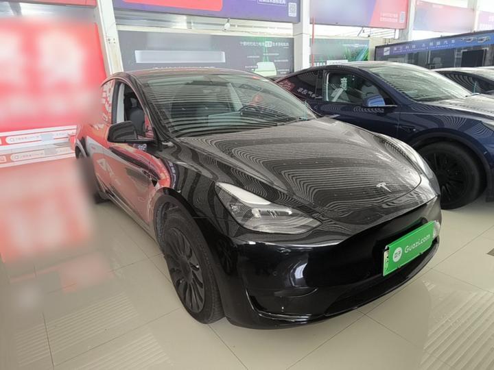 Model Y 2022 Facelift RWD photo 3