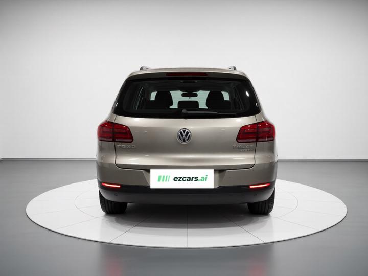 Tiguan 2016 300TSI AT RWD photo 3