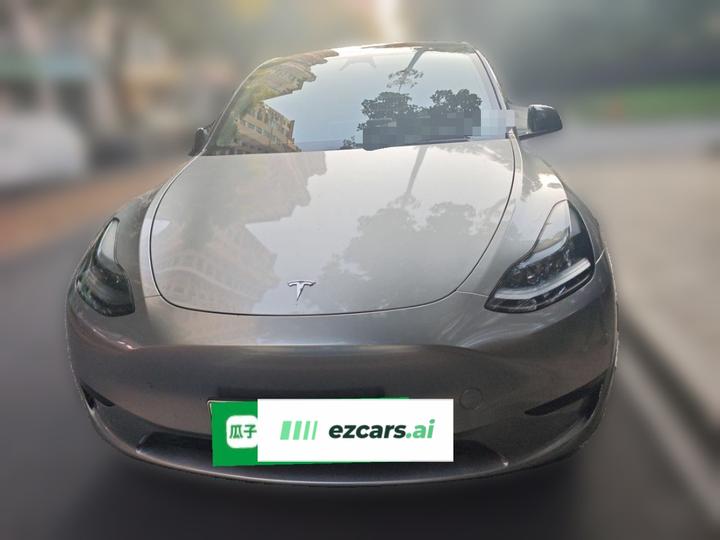 Model Y 2024 RWD photo 2