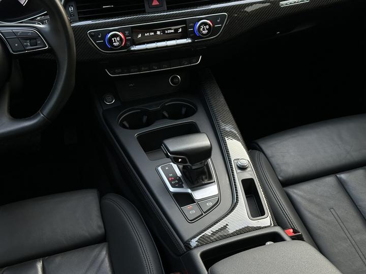 A4 Imported 2021 allroad quattro Explorer photo 5