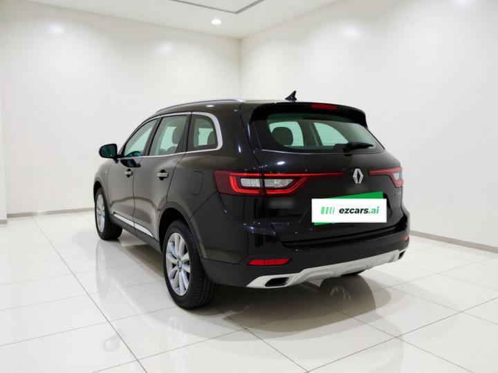 2017 2.5L AWD Premium photo 4