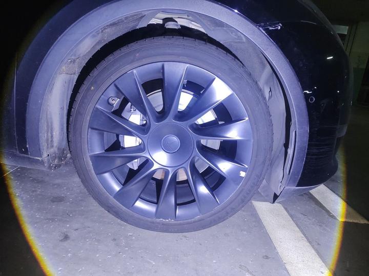 Model Y 2021 Long Range AWD 3D7 photo 8