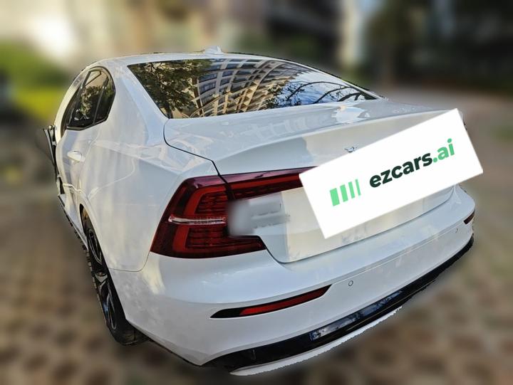 S60 2024 B5 Sport photo 4