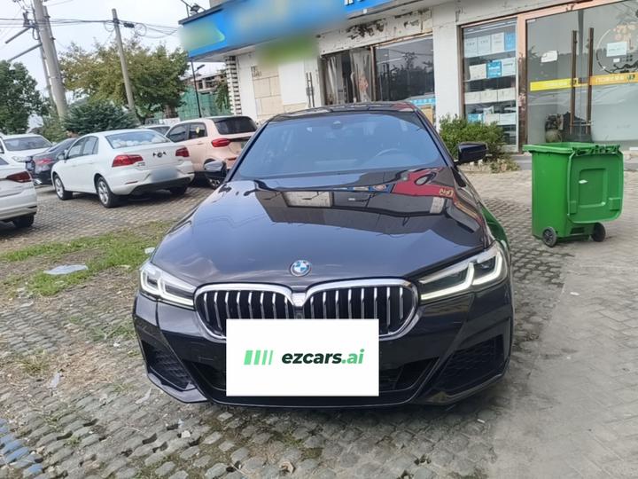 5 Series 2023 530Li Leading M Sport Package photo 2