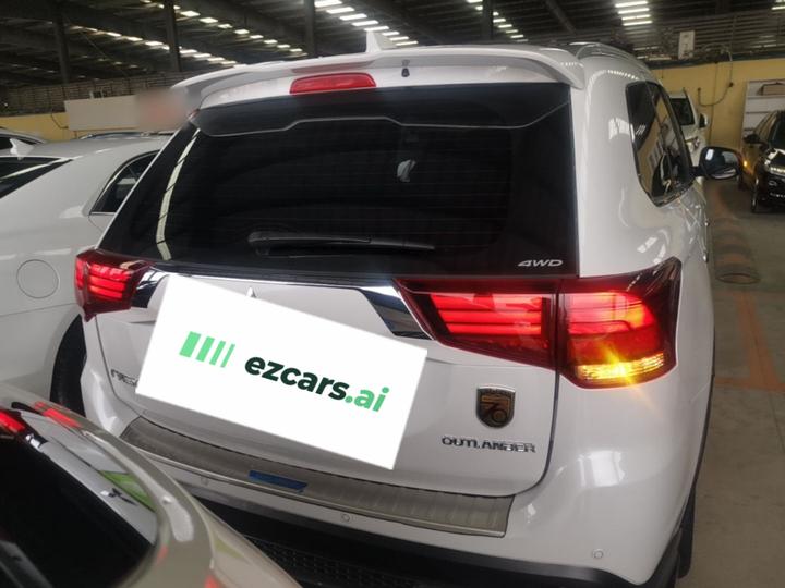 Outlander 2020 2.4L AWD Enjoy 5-Seater photo 3