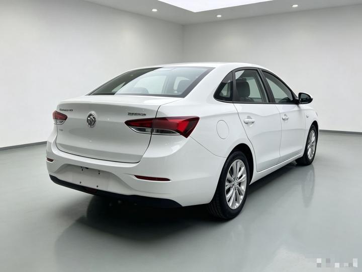 Excelle 2021 Facelift Classic 1.5L AT Progressive photo 4