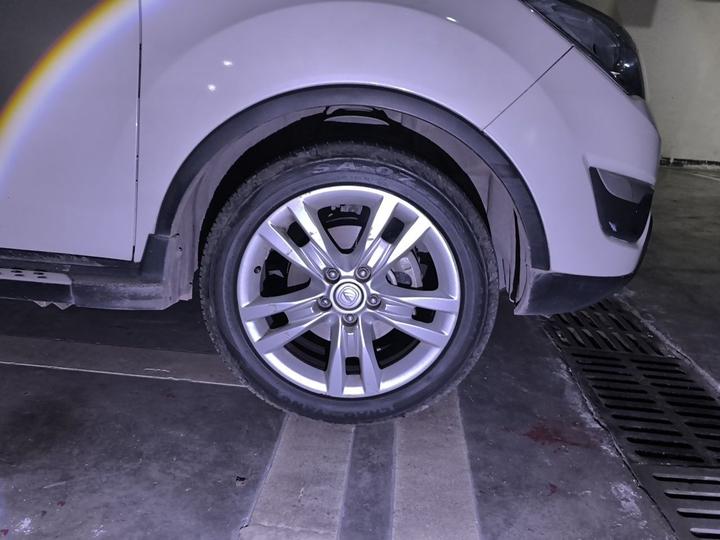CS35 2014 1.6L AT Luxury IV photo 8