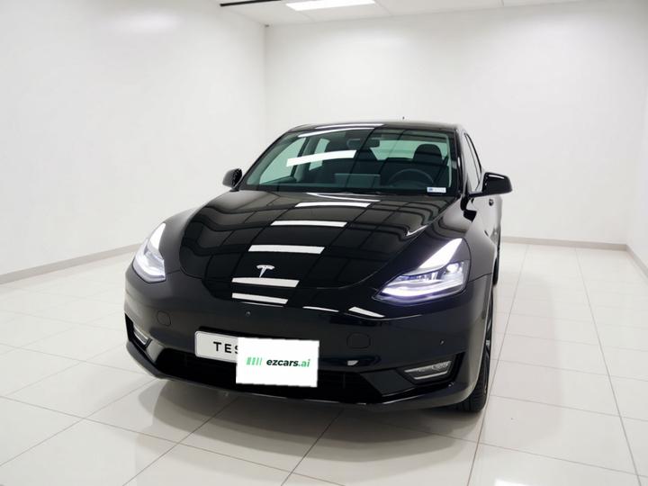 Model Y 2022 Facelift RWD photo 2