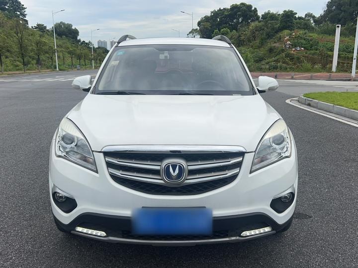 CS35 2016 1.6L AT Luxury China V photo 3