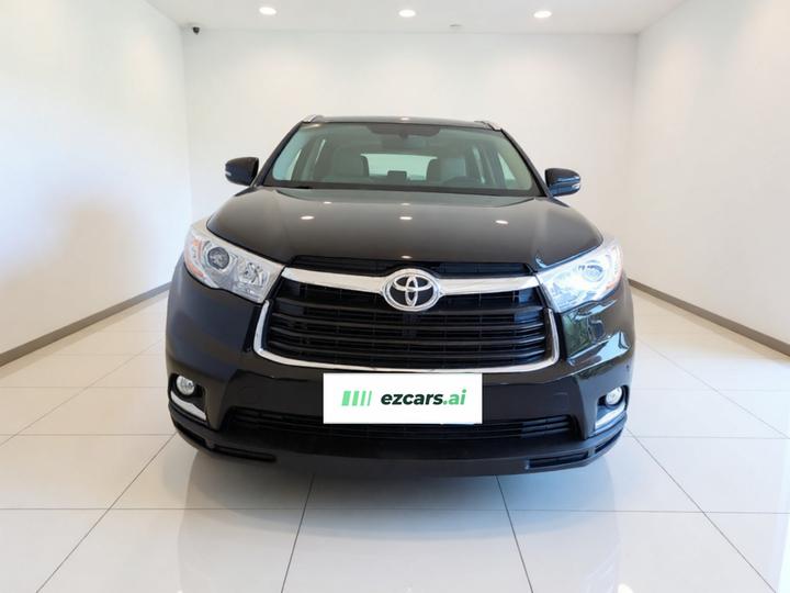 Highlander 2015 2.0T AWD Luxury 7-Seater photo 2
