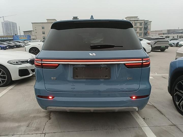 Li Auto ONE 2021 EREV 6-Seater photo 5