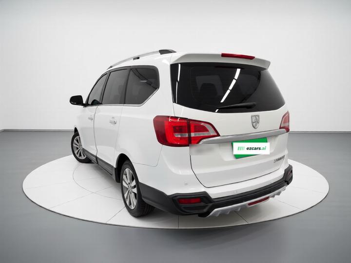 730 2016 1.5L MT Comfort 7-Seater China V photo 4