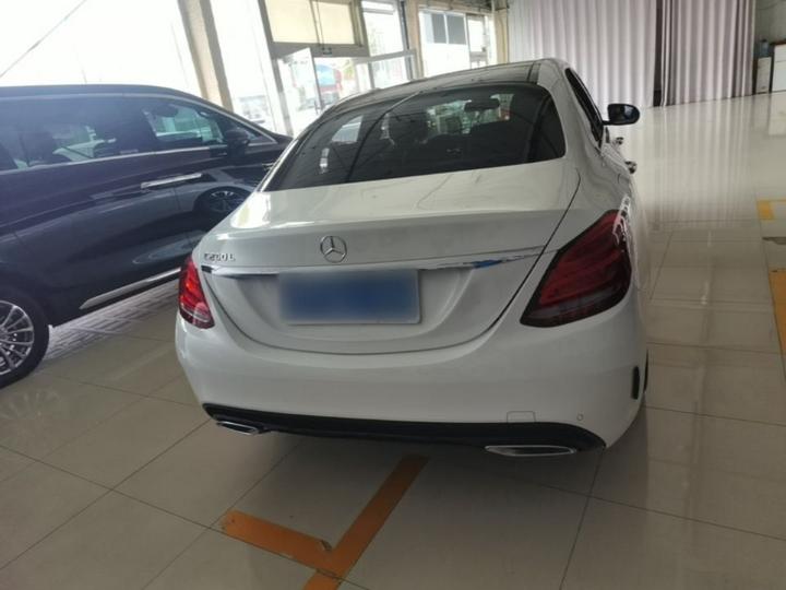 C-Class 2017 Facelift C 200 L Sport photo 5