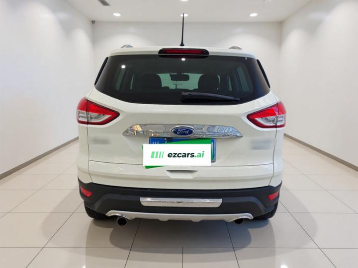 Kuga 2015 1.5L GTDi RWD photo 3