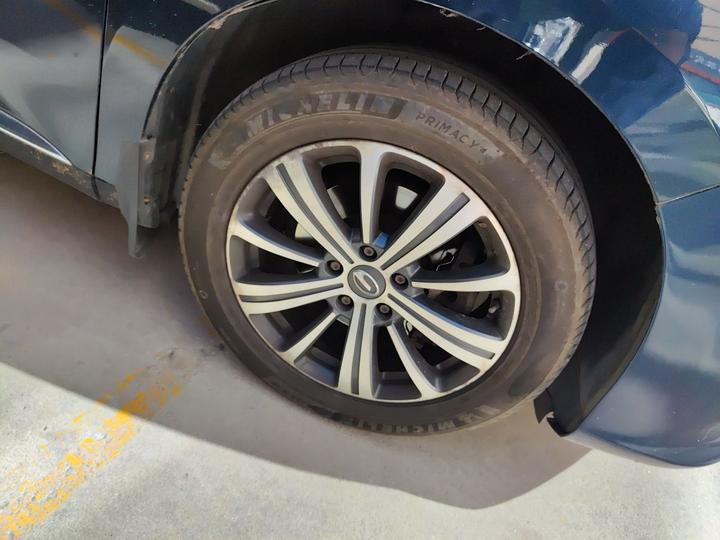 GAC Trumpchi M8 2018 320T Premium photo 8