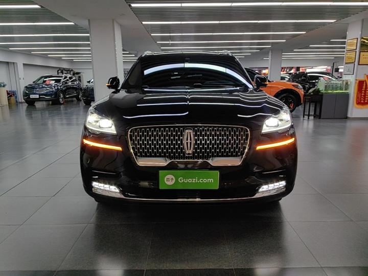 Aviator 2021 3.0T V6 AWD Executive photo 2