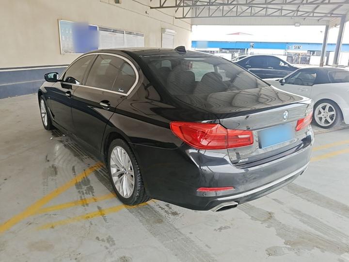 5 Series 2018 530Li xDrive Luxury photo 4