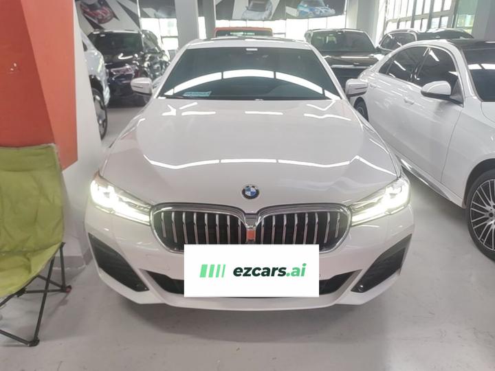 5 Series 2022 Facelift 525Li M Sport Package photo 2