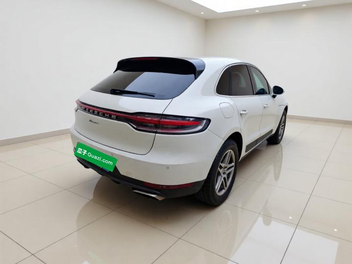 2018 Macan 2.0T photo 6