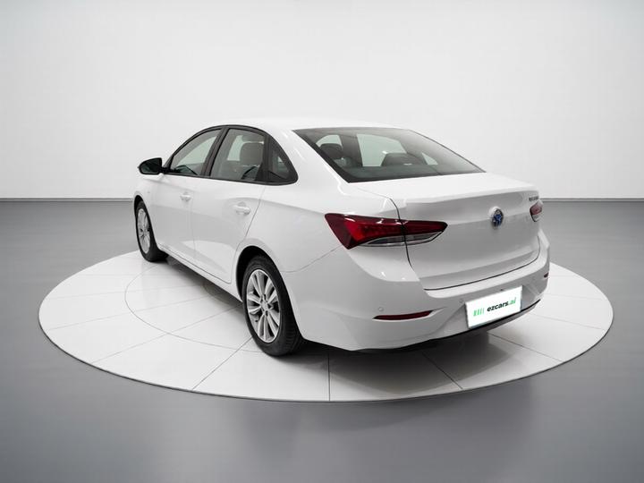 Excelle 2021 Facelift Classic 1.5L AT Elite photo 4