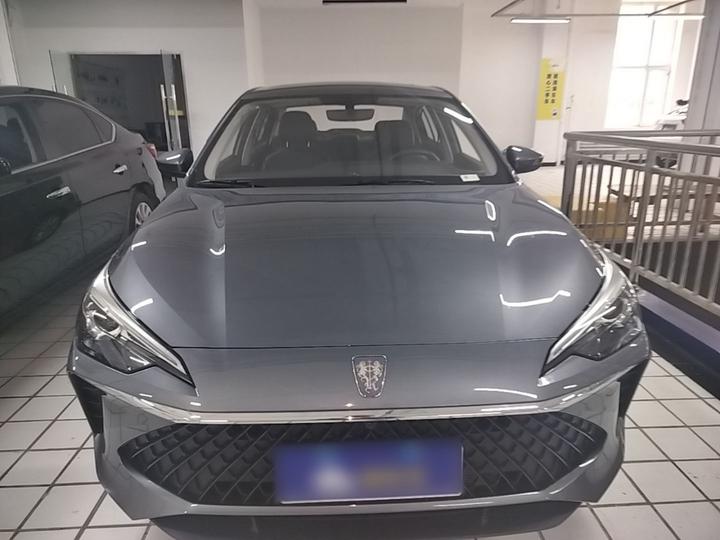 i5 2023 1.5L CVT Luxury photo 2
