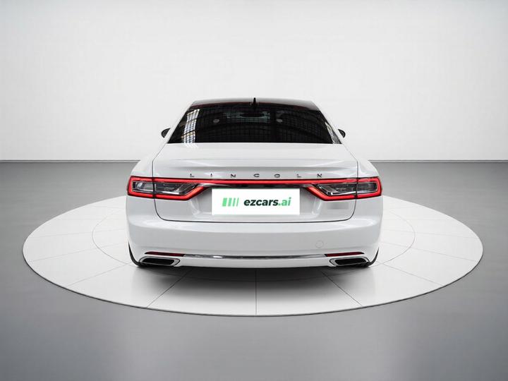 2019 2.0T RWD China VI photo 3