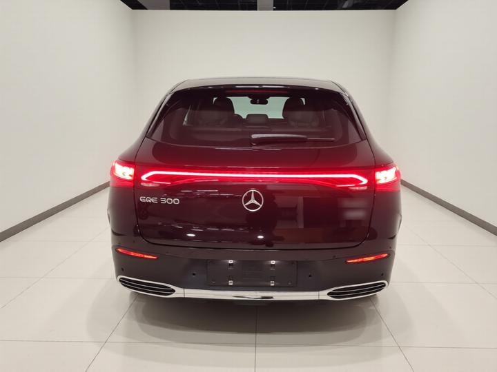 EQE SUV 2024 500 4MATIC Luxury photo 5
