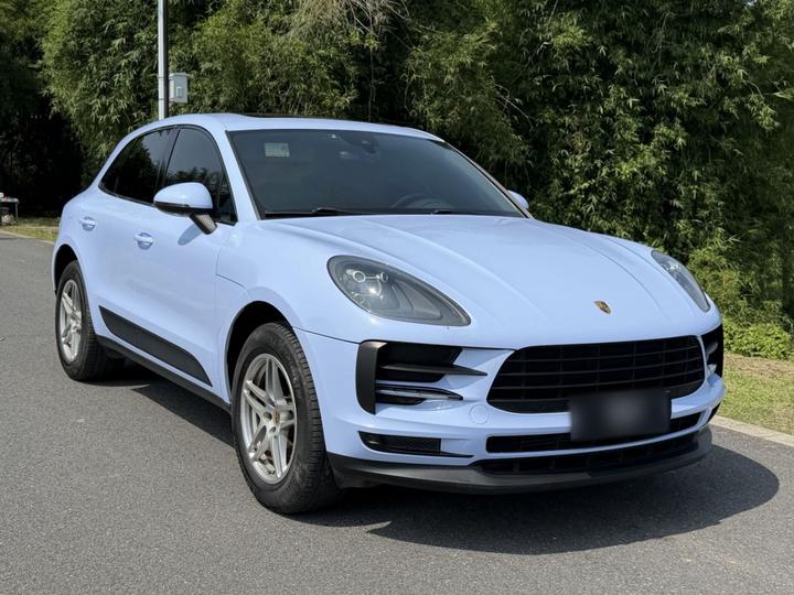 2018 Macan 2.0T photo 3