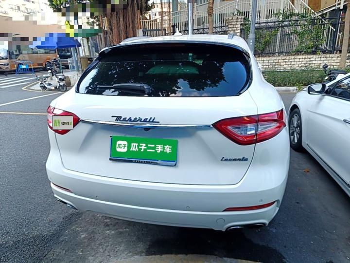 Levante 2016 3.0T Standard photo 5