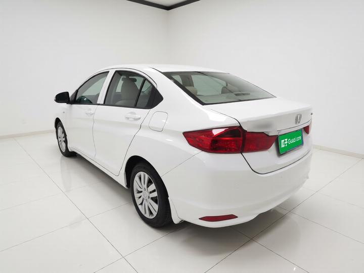 2015 1.5L CVT Comfort photo 4