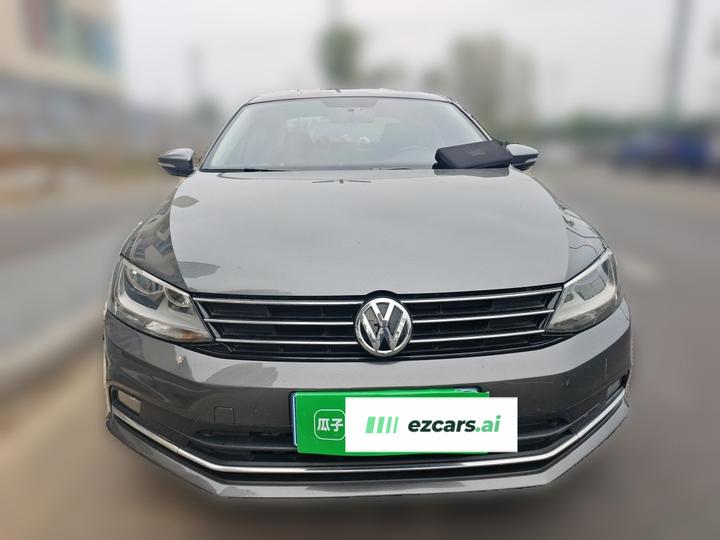 Sagitar 2015 230TSI AT Comfort photo 2