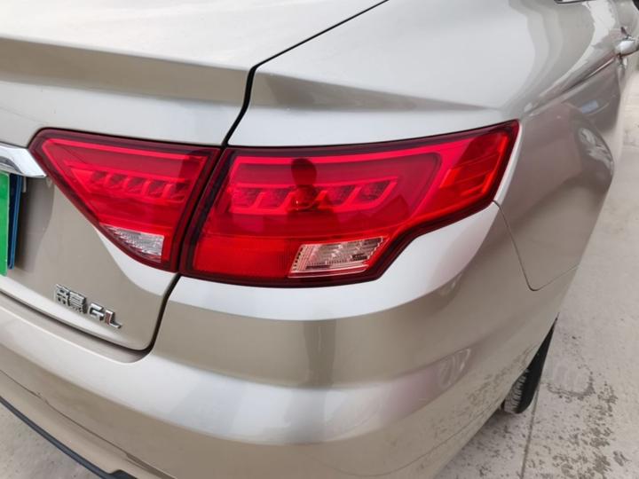 Emgrand GL 2019 1.4T MT Elite Smart photo 7