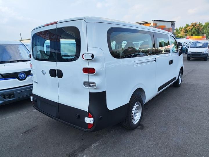 MAXUS V1L 2025 50kWh photo 4