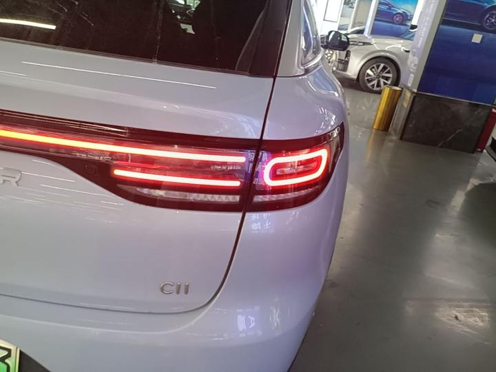 Leapmotor C11 2024 EV 580 Exclusive photo 7