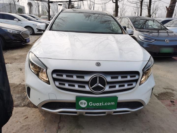 GLA 2019 GLA 200 Dynamic photo 2