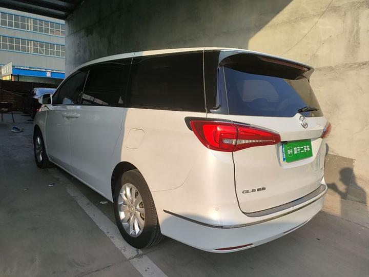 GL8 2018 ES 28T Comfort China VI photo 4