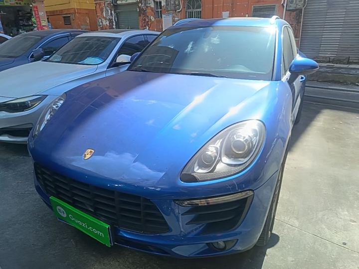 2016 Macan 2.0T photo 2