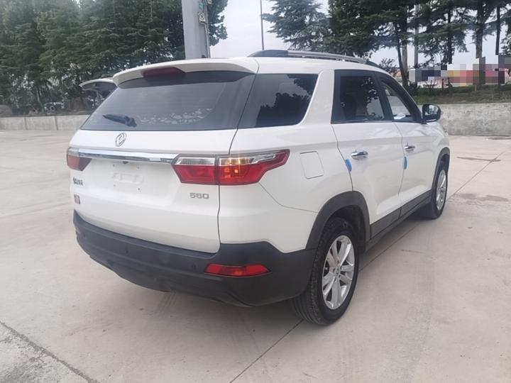 Fengon S560 2018 1.8L MT 7-Seater photo 4