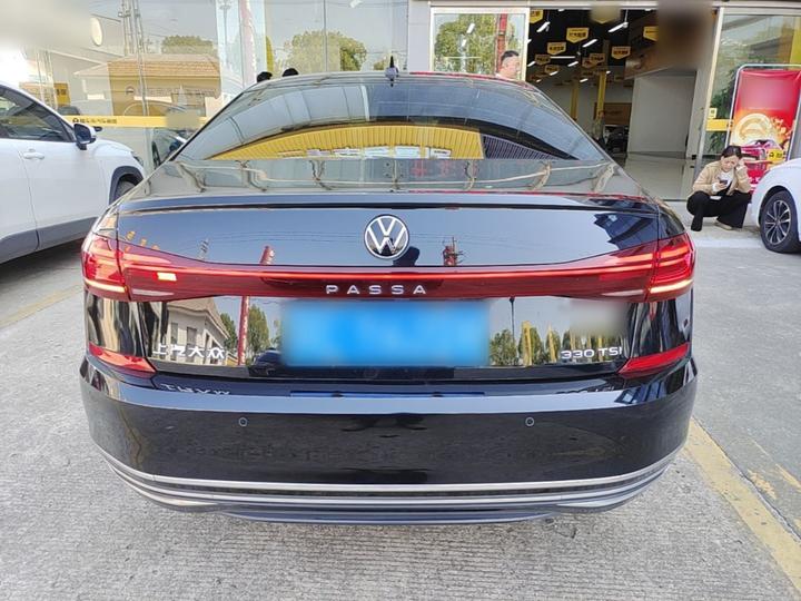 Passat 2023 Facelift 330TSI Luxury photo 5