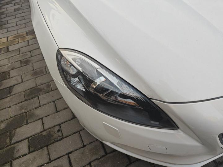 V40 2016 T3 photo 7