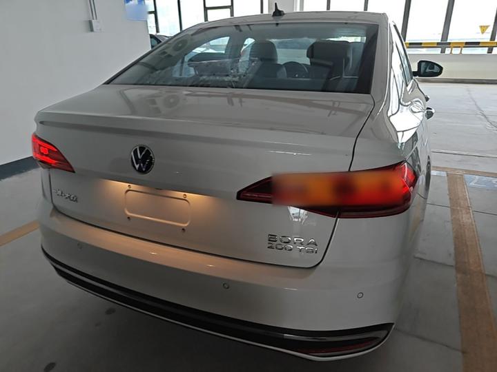 Bora 2024 200TSI DSGPRO photo 3