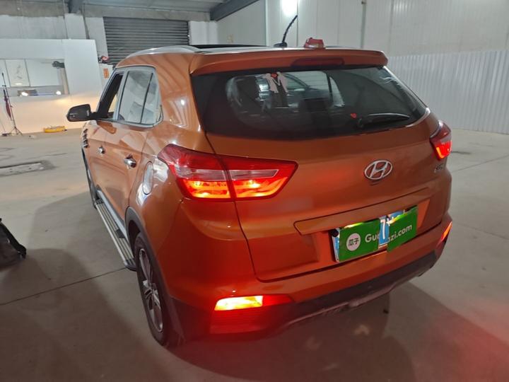ix25 2015 1.6L AT RWD Smart GLS photo 4