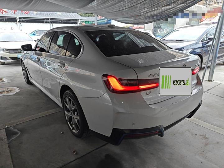 i3 2022 eDrive 35 L photo 4
