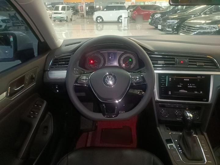Lamando 2021 230TSI DSG photo 6