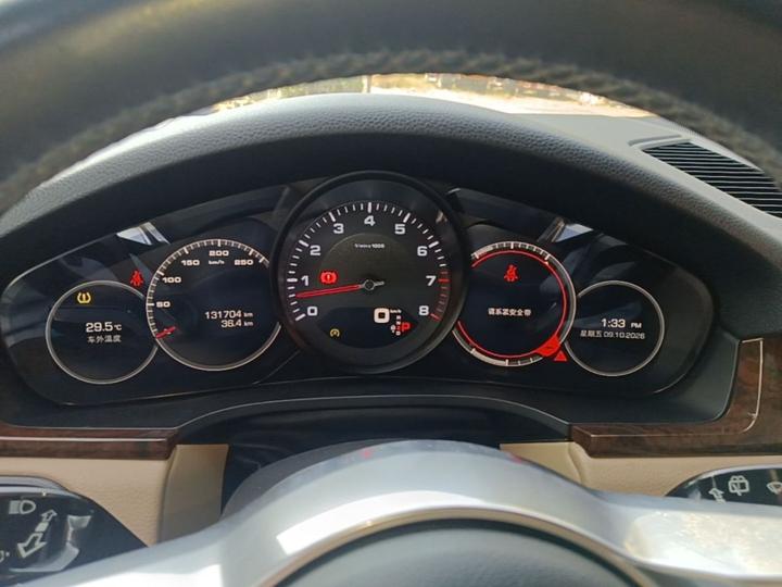 2018 Cayenne 3.0T photo 7