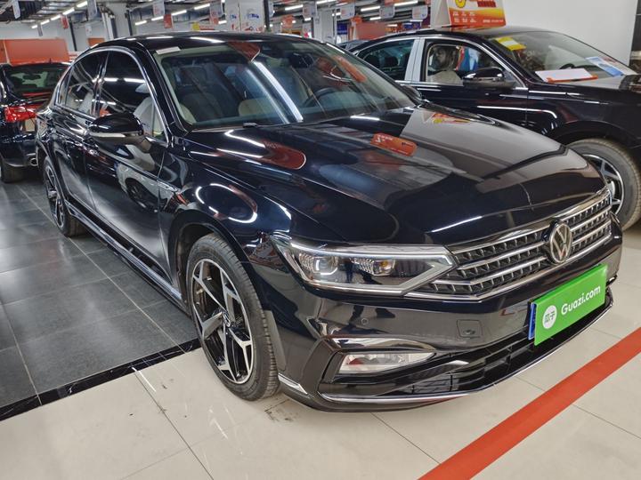 Magotan 2023 200 Anniversary Edition 330TSI DSG Luxury photo 3