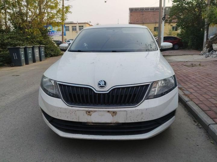 Rapid Spaceback 2019 Facelift 1.5L AT Standard China V photo 2